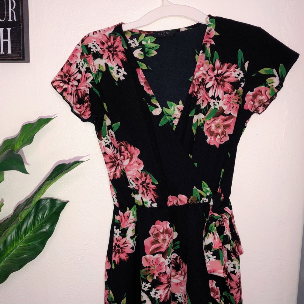 Scobe Black Floral Hilo Mock Wrap Maxi Dress